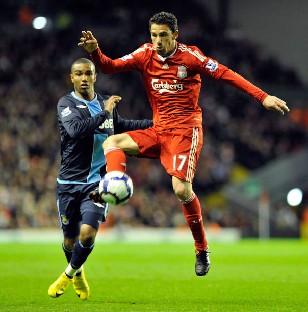 队的中场注 队的中场注